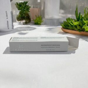 Waterproof- Mascara-cepillo delgado-Laura Gray-12g